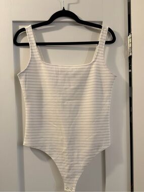 Express square neck bodysuit in white and black